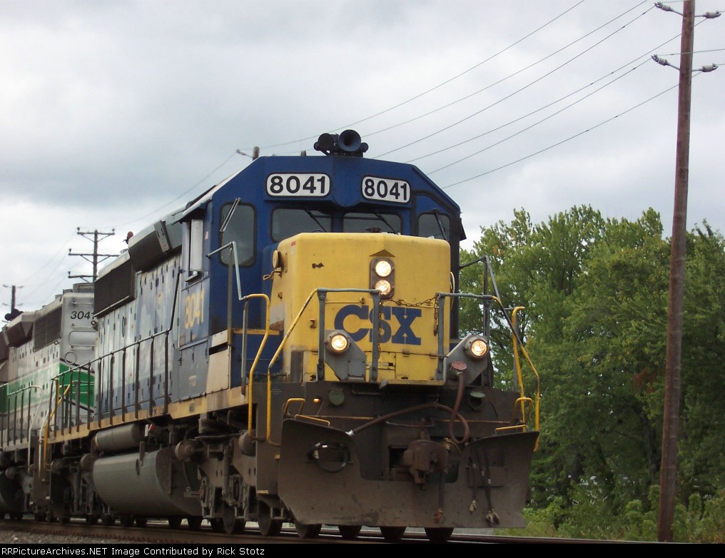 CSX 8041